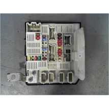 BOITE A FUSIBLES RENAULT MEGANE II PH2 CPE 06-09