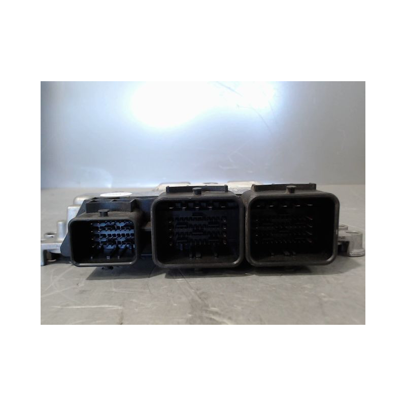 CALCULATEUR MOTEUR PEUGEOT 208 Phase 1 2012-...