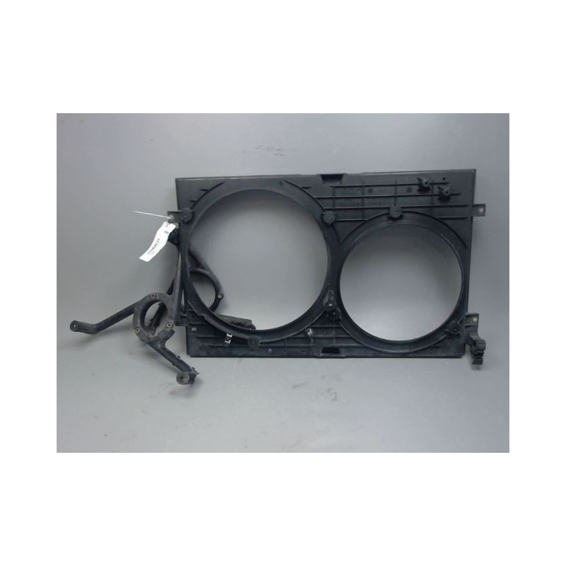 SUPPORT DE VENTILATEUR VOLKSWAGEN GOLF IV 98-2004