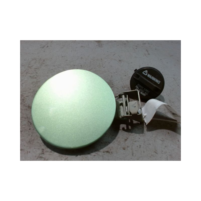VOLET DE TRAPPE CARBURANT SUZUKI SPLASH