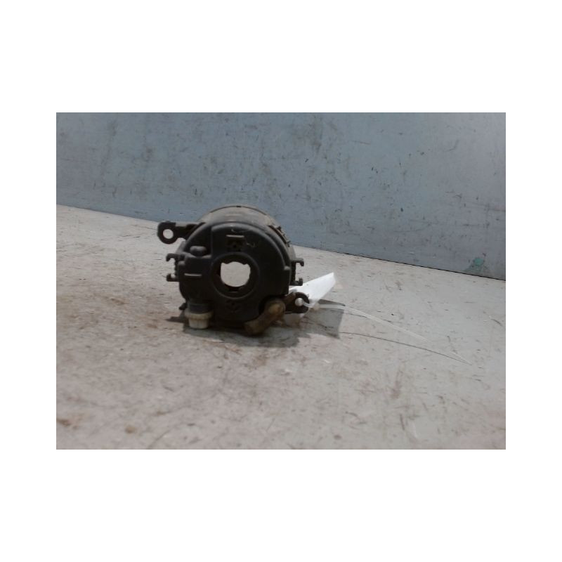 PHARE ANTIBROUILLARD AVANT GAUCHE PEUGEOT PARTNER FGT LONG 08-