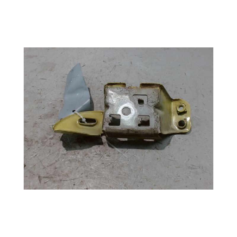 SUPPORT PARE-CHOC AVG RENAULT TWINGO PH.3 2000-2007