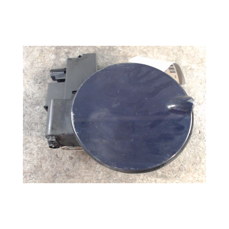 VOLET DE TRAPPE CARBURANT FORD FOCUS 04-07