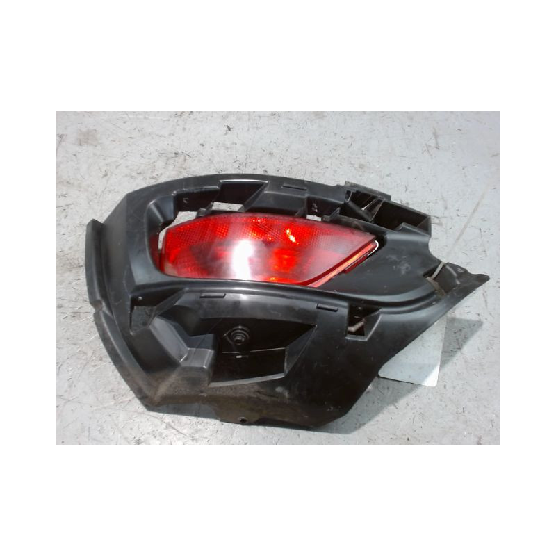 FEU BROUILLARD ARRIERE GAUCHE DACIA SANDERO 2008-