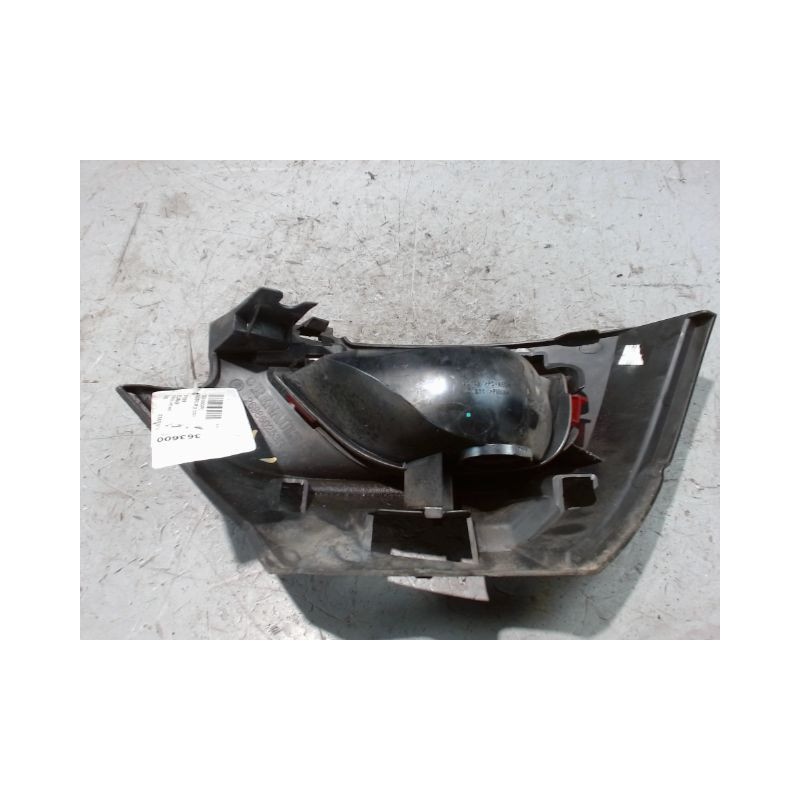 FEU BROUILLARD ARRIERE GAUCHE DACIA SANDERO 2008-