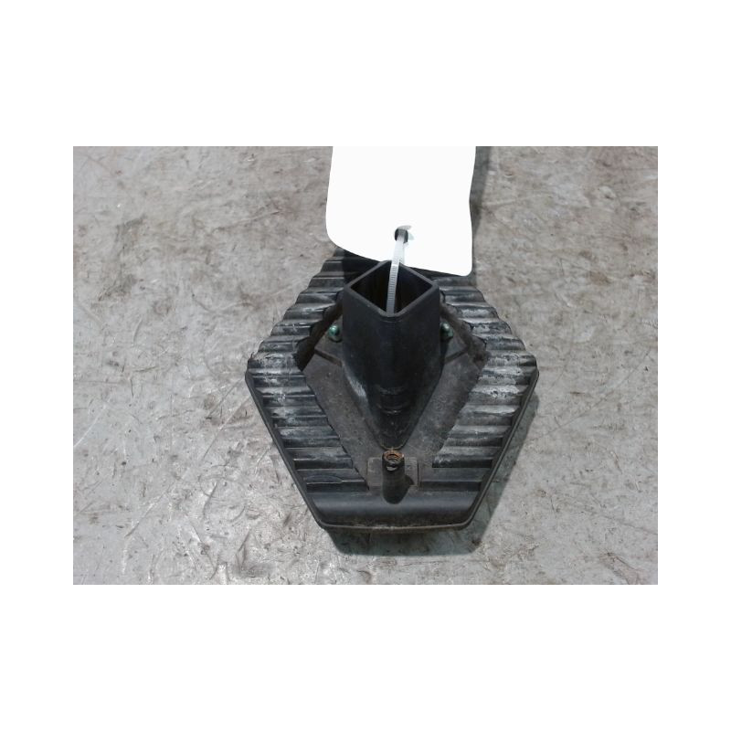 SIGLE CALANDRE RENAULT CLIO II PH.2 01-06