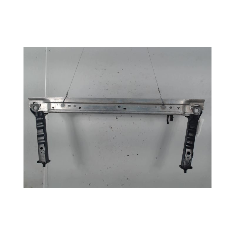 TRAVERSE INFERIEURE ARMATURE AVANT RENAULT MEGANE