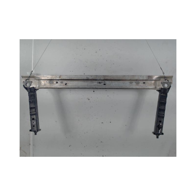 TRAVERSE INFERIEURE ARMATURE AVANT RENAULT MEGANE