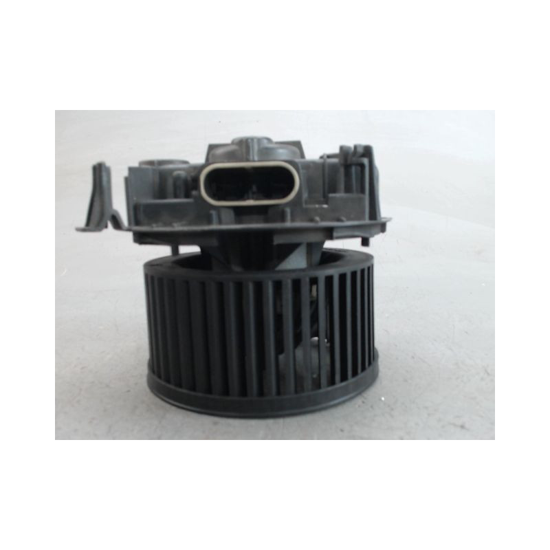 MOTEUR VENTILATEUR CHAUFFAGE RENAULT TWINGO