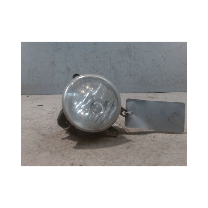 PHARE ANTIBROUILLARD AVANT GAUCHE TOYOTA YARIS II 2010-