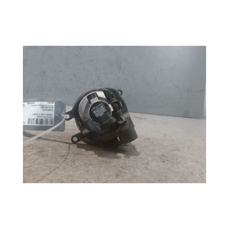 PHARE ANTIBROUILLARD AVANT GAUCHE TOYOTA YARIS II 2010-