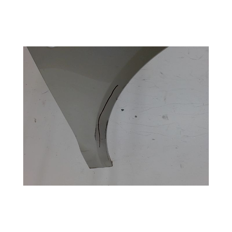 AILE AVANT DROIT VOLKSWAGEN POLO 02-05