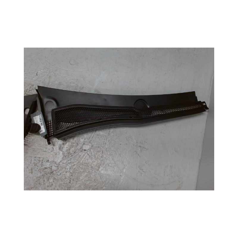 BAIE PARE BRISE PEUGEOT 208