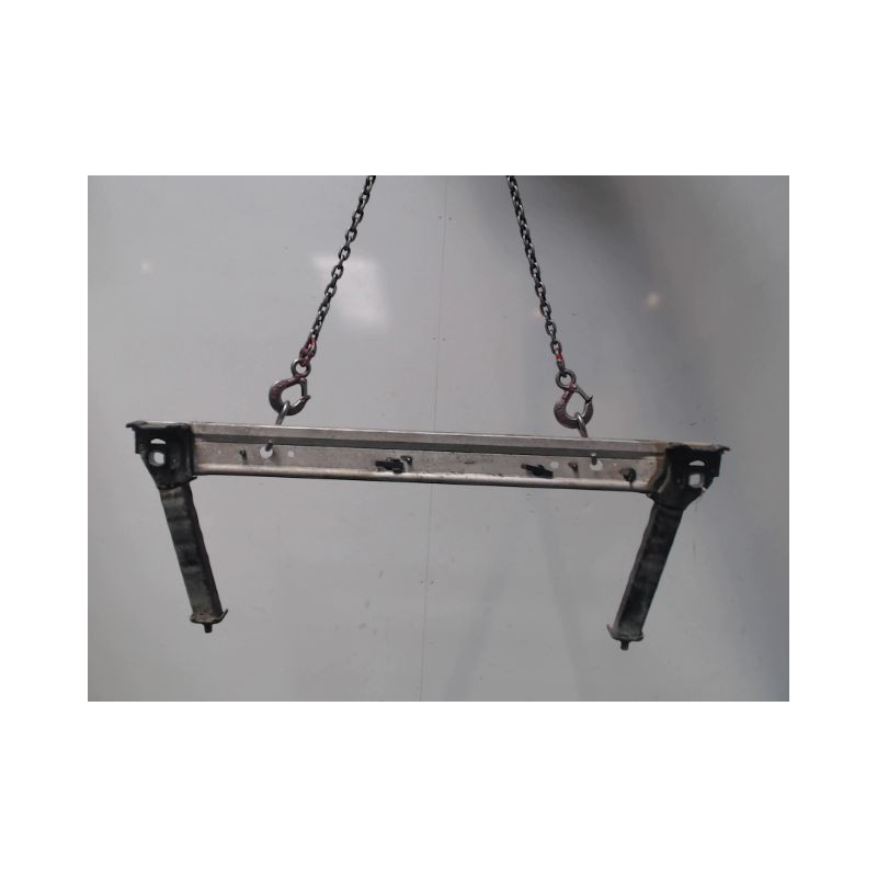 TRAVERSE INFERIEURE ARMATURE AVANT RENAULT MEGANE III 2008-