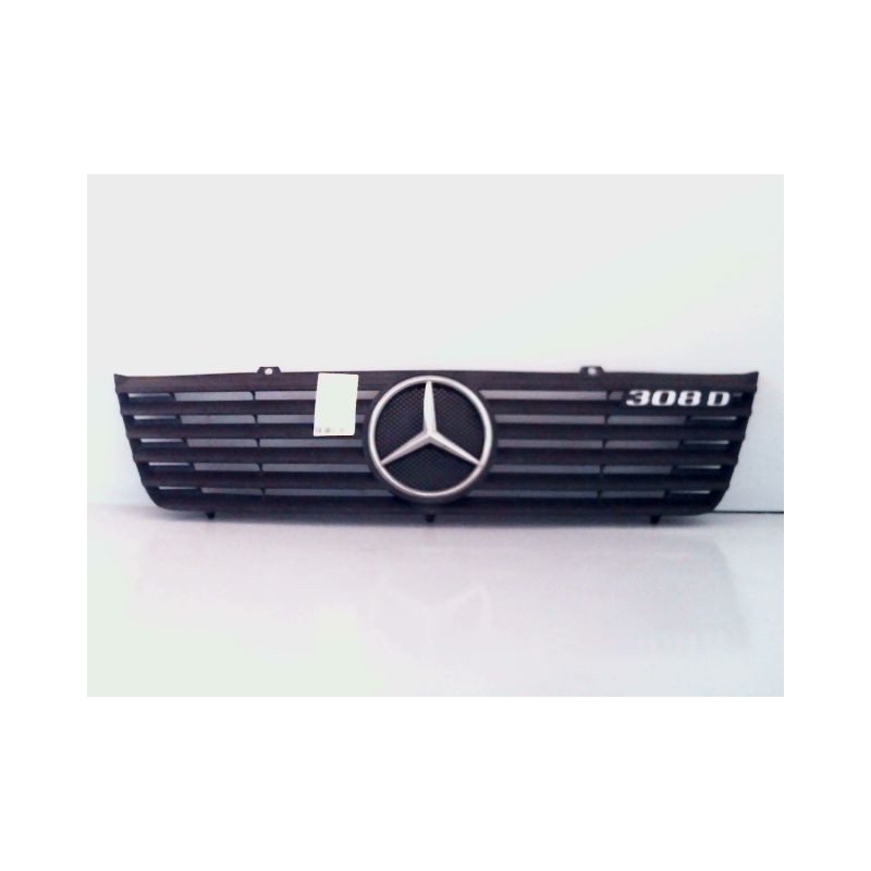 CALANDRE MERCEDES SPRINTER COMBI 24