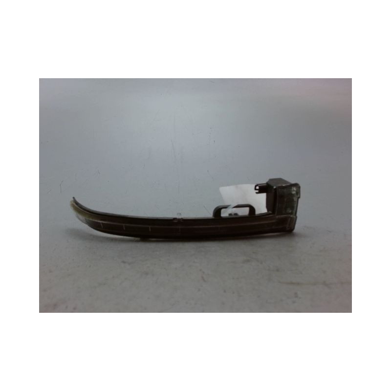 REPETITEUR RETROVISEUR DROIT PEUGEOT 308 2009-