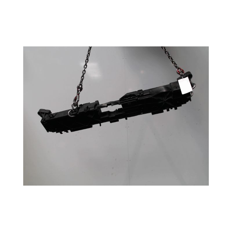 TRAVERSE SUPERIEURE ARMATURE AVANT RENAULT CLIO IV