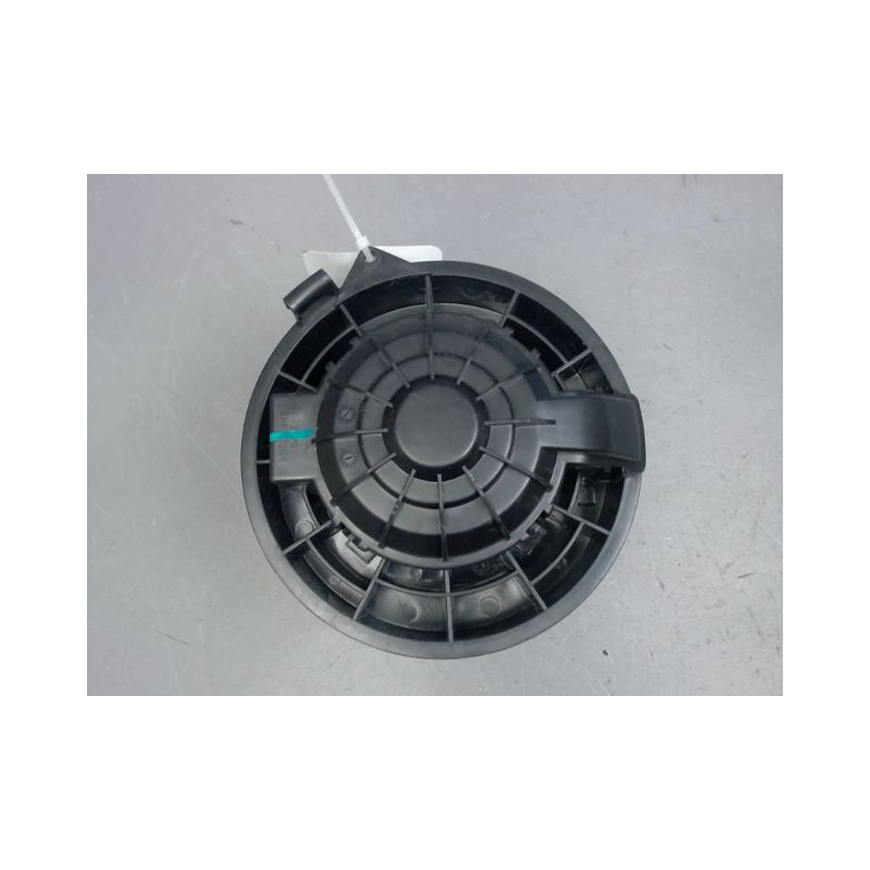MOTEUR VENTILATEUR CHAUFFAGE DACIA SPRING