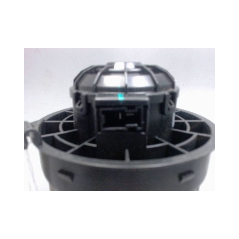 MOTEUR VENTILATEUR CHAUFFAGE DACIA SPRING