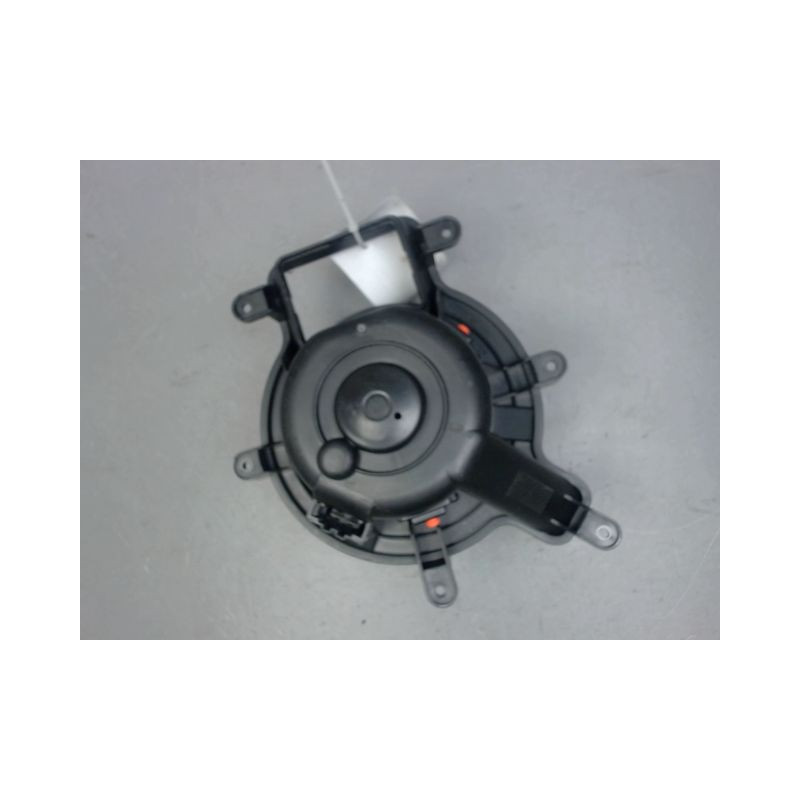 MOTEUR VENTILATEUR CHAUFFAGE PEUGEOT 5008