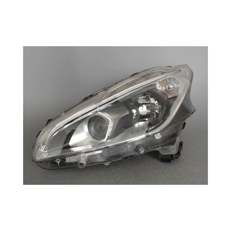 PHARE GAUCHE PEUGEOT 208