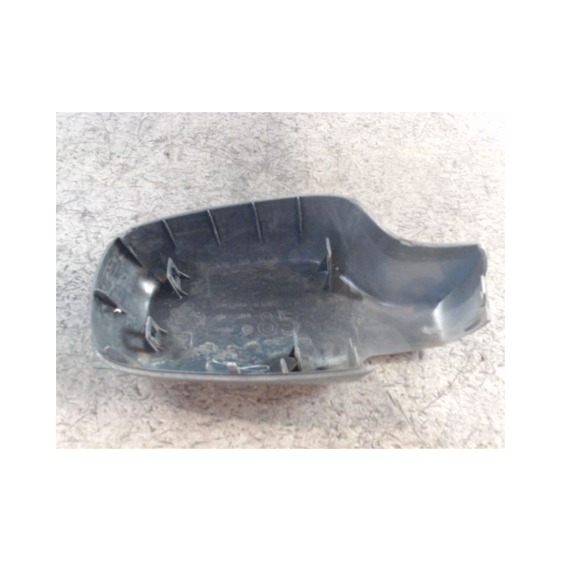 CARENAGE RETROVISEUR EXTERIEUR GAUCHE RENAULT CLIO III 2005-