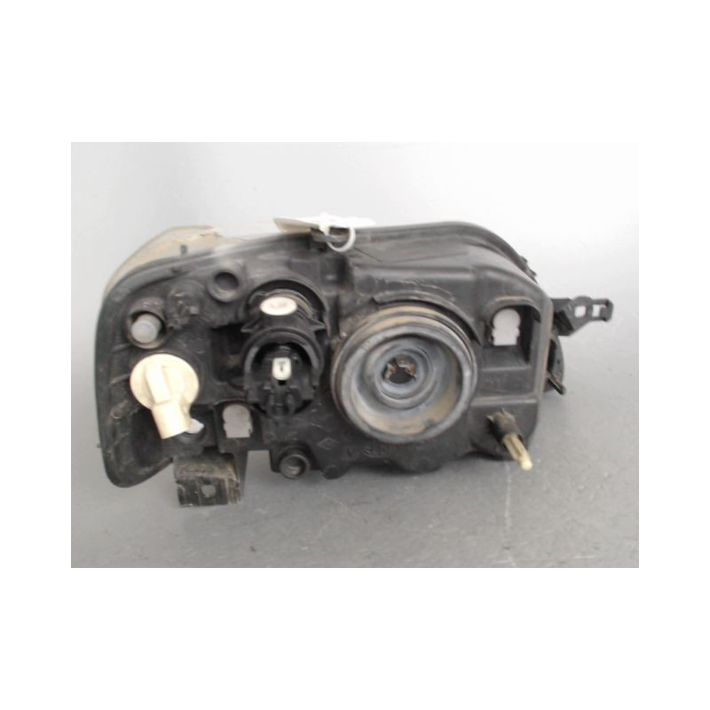 PHARE GAUCHE DACIA LOGAN -08