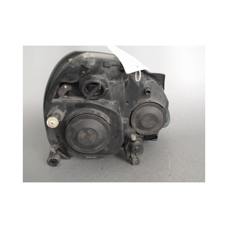 PHARE GAUCHE RENAULT CLIO II CAMPUS 06-