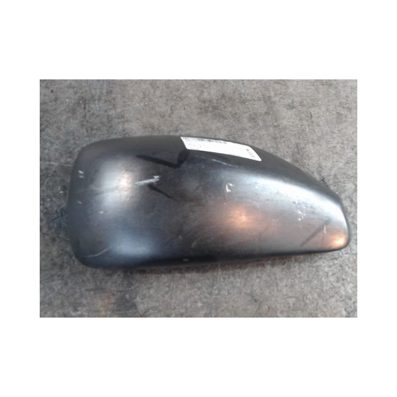 CARENAGE RETROVISEUR EXTERIEUR DROIT PEUGEOT 807