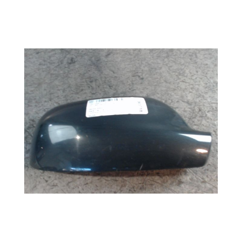 CARENAGE RETROVISEUR EXTERIEUR DROIT PEUGEOT 307 2001-2005