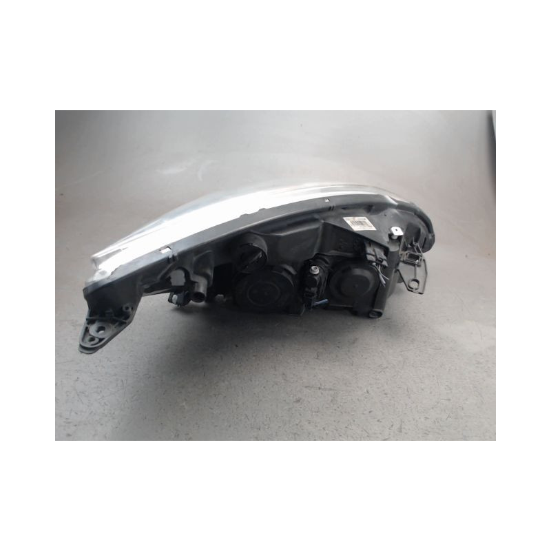 PHARE GAUCHE RENAULT MEGANE