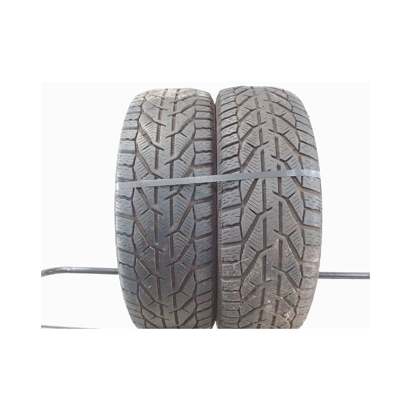 Paire de pneus SEBRING SNOW 205 65 15 94 T
