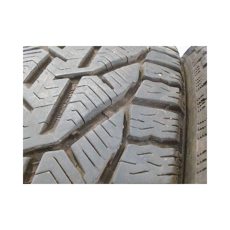 Paire de pneus SEBRING SNOW 205 65 15 94 T