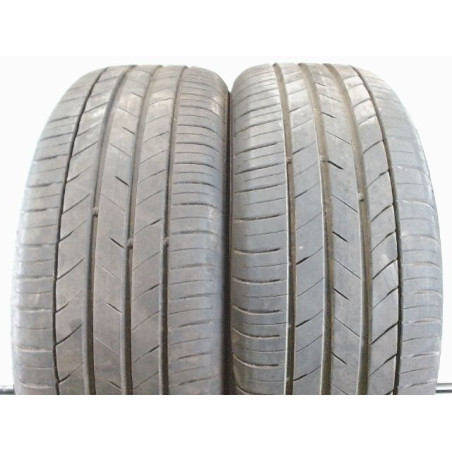 Paire de pneus KUMHO ECSTA HS 52 255 50 18 91 W