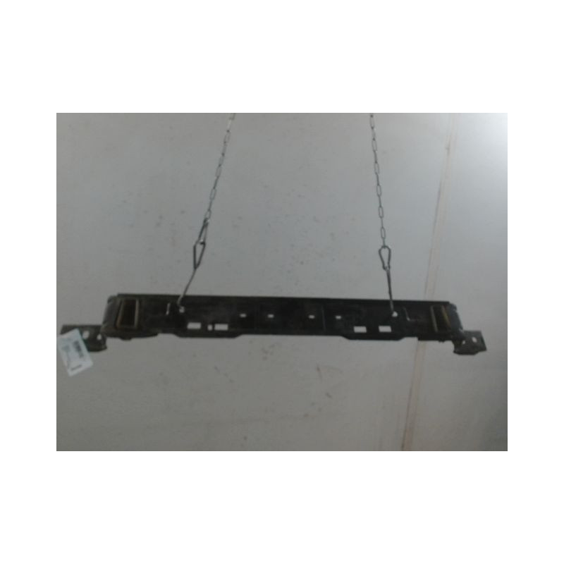 TRAVERSE INFERIEURE ARMATURE AVANT PEUGEOT 308