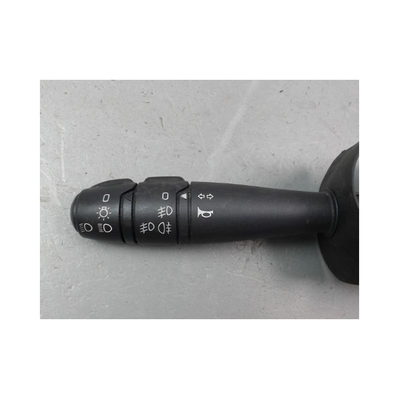 COMMANDE ECLAIRAGE RENAULT CLIO