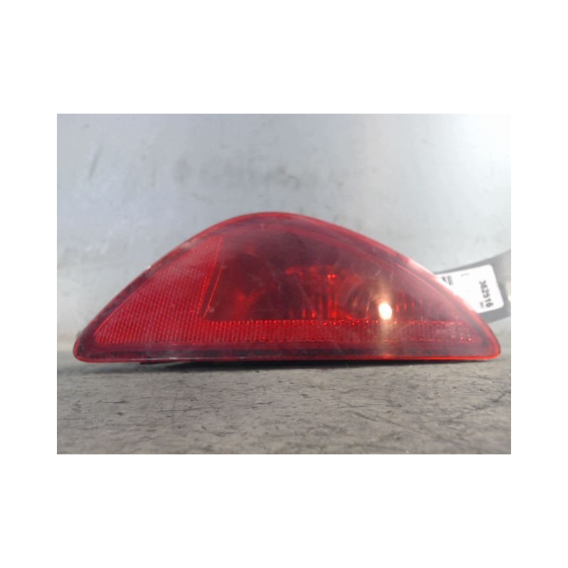 FEU BROUILLARD ARRIERE GAUCHE RENAULT CLIO III 2005-