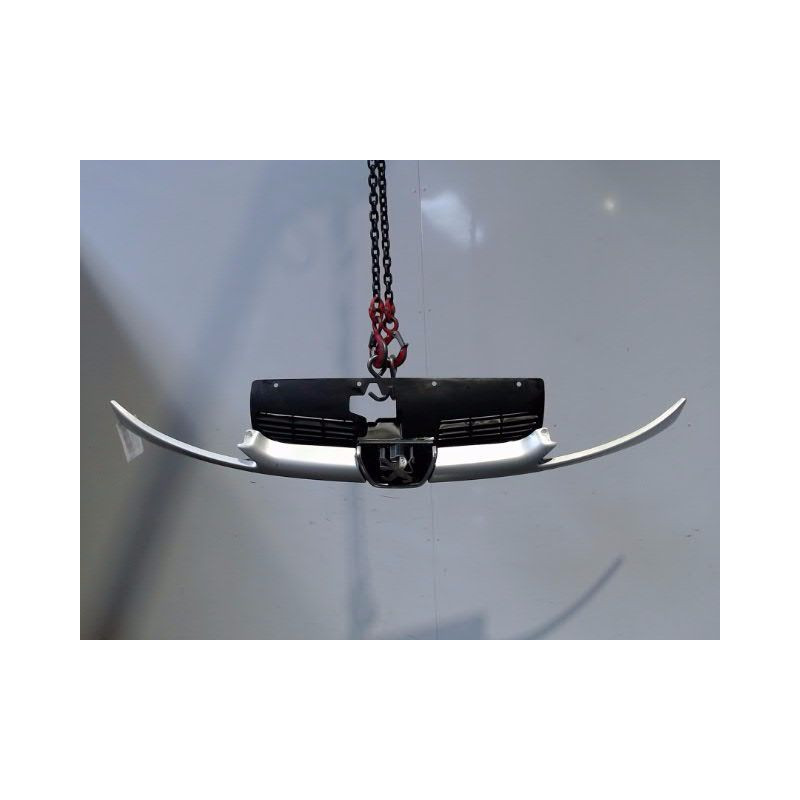 CALANDRE PEUGEOT 206 5P