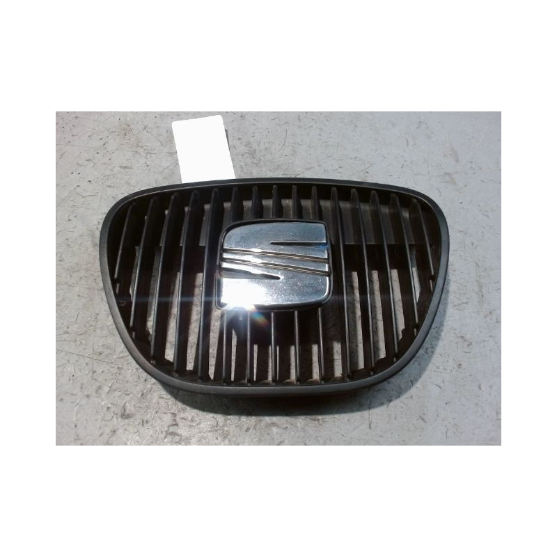 CALANDRE SEAT CORDOBA 2002-