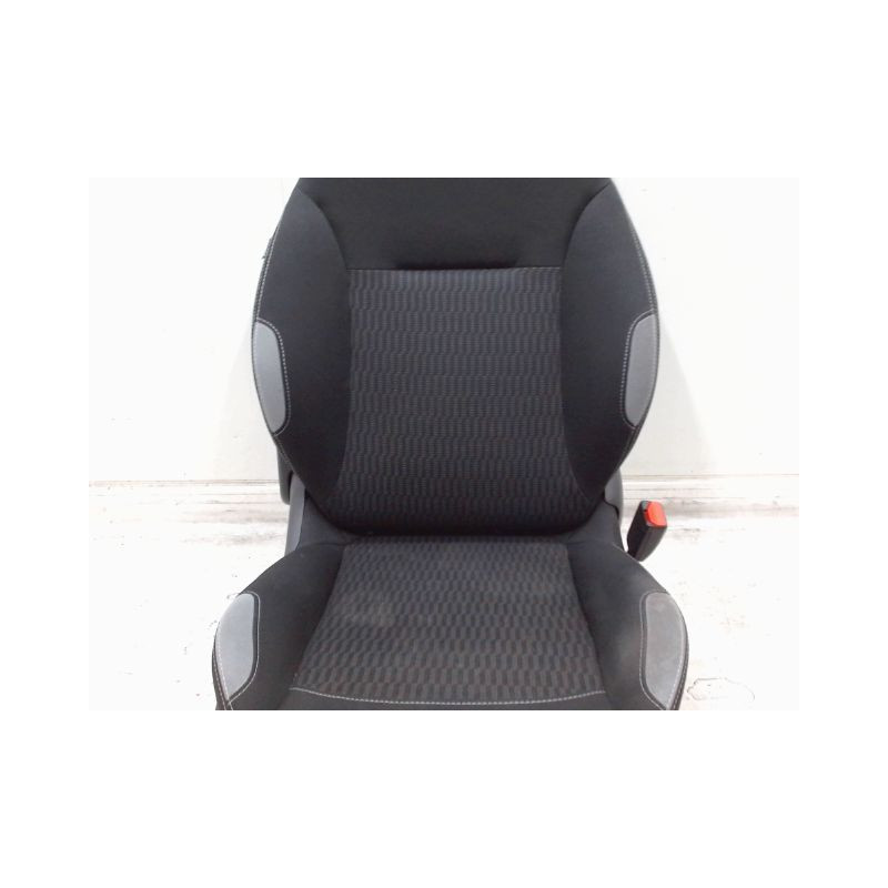 SIEGE AVANT DROIT PEUGEOT 208 Phase 1 2012-...