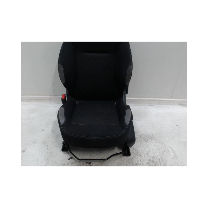 SIEGE AVANT GAUCHE PEUGEOT 208 Phase 1 2012-...