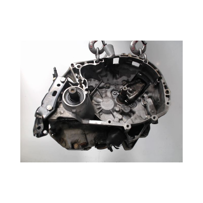 BOITE A VITESSE MECANIQUE RENAULT EXPRESS FGT 94-2000 1.9 D 