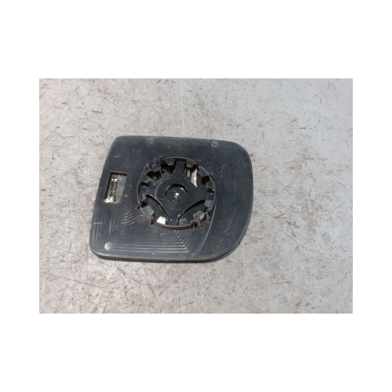 GLACE RETROVISEUR EXT D RENAULT EXPRESS FGT 94-2000
