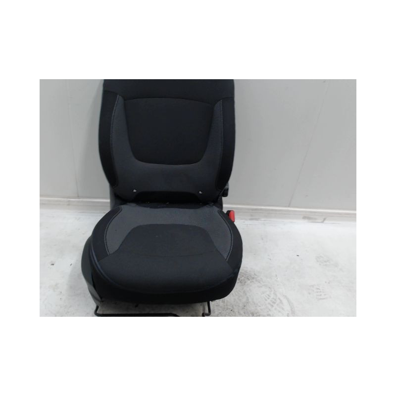 SIEGE AVANT DROIT RENAULT CAPTUR Phase 1 2013-...