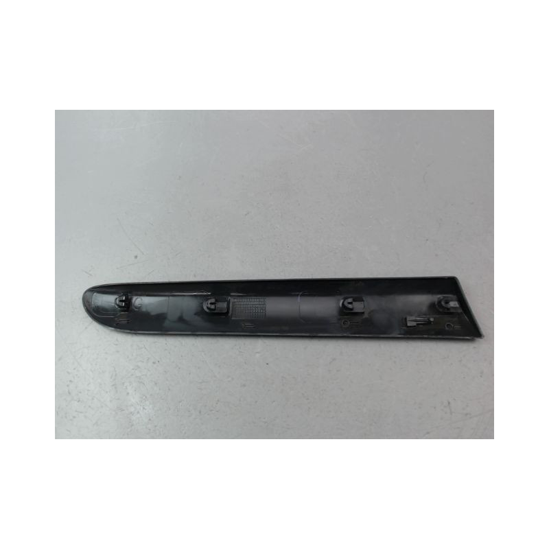 PROTECTION AILE ARRIERE GAUCHE RENAULT CLIO II Phase 2 2001-2006