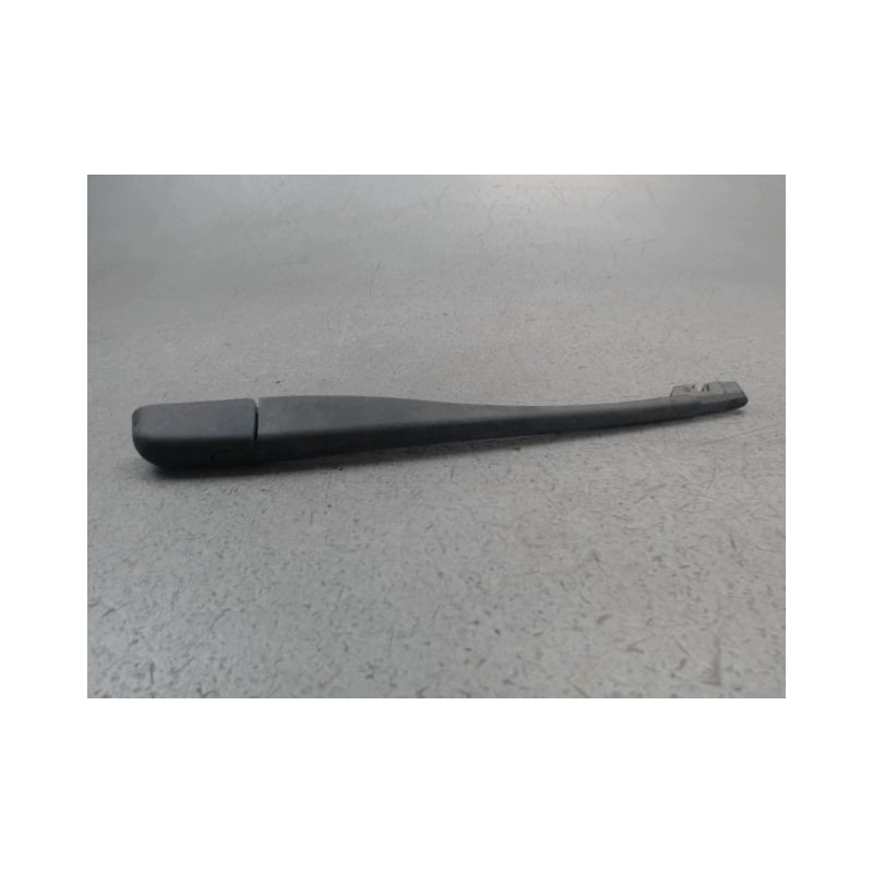 BRAS ESSUIE-GLACE ARRIERE PEUGEOT 106