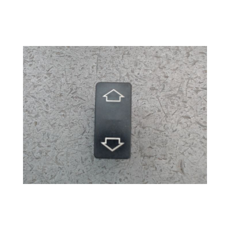 COMMANDE LEVE-GLACE PORTE AVG PEUGEOT 106