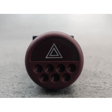 BOUTON DE WARNING PEUGEOT 106