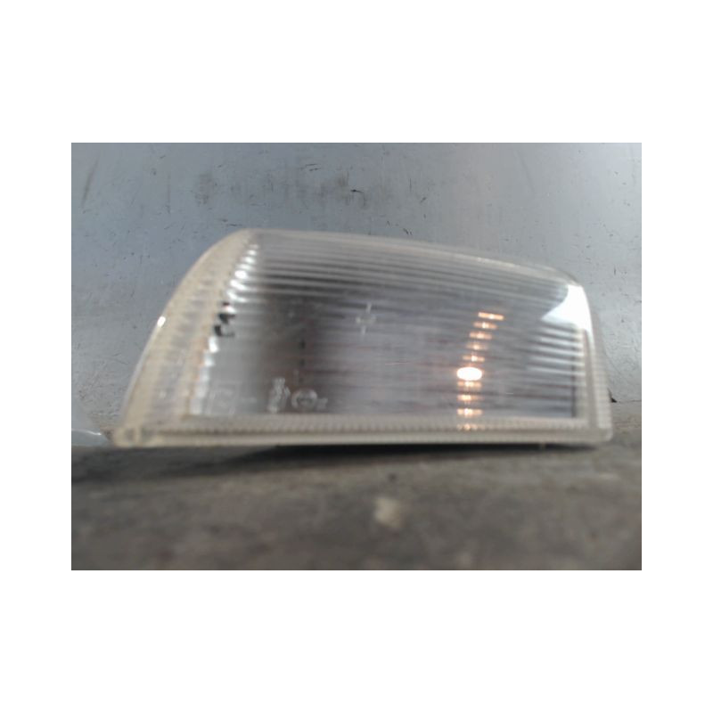 CLIGNOTANT DROIT CITROEN ZX -94