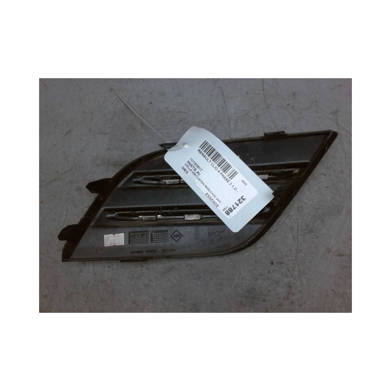 GRILLE VENTILATION PARE-CHOC AVG RENAULT CLIO 4 PHASE 2 1.2I - 16V TURB